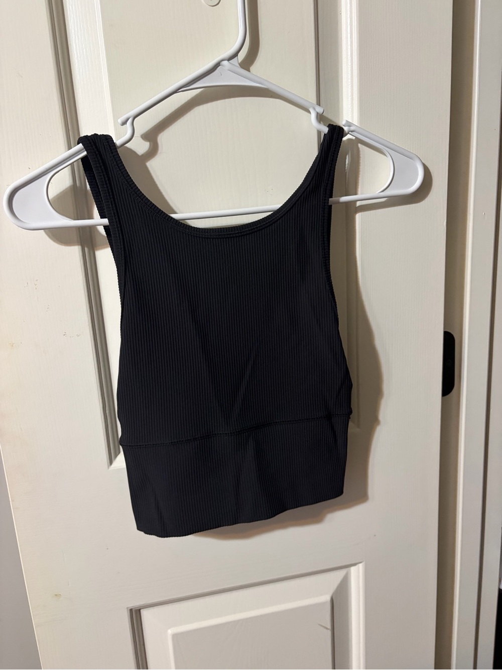 Lululemon Power Pivot Black Ribbed Tank Top - Women size 2